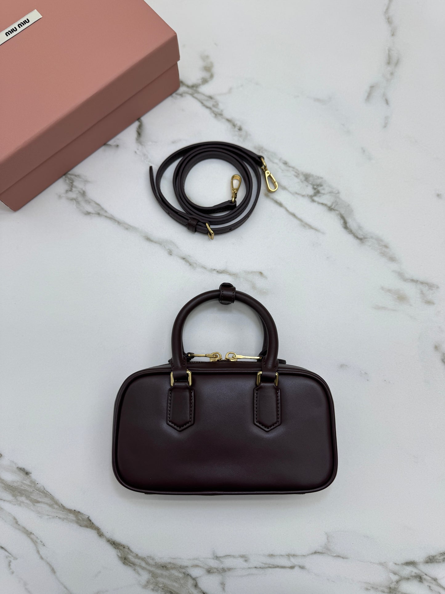 MIU MIU Acardie Regular 石楠木色