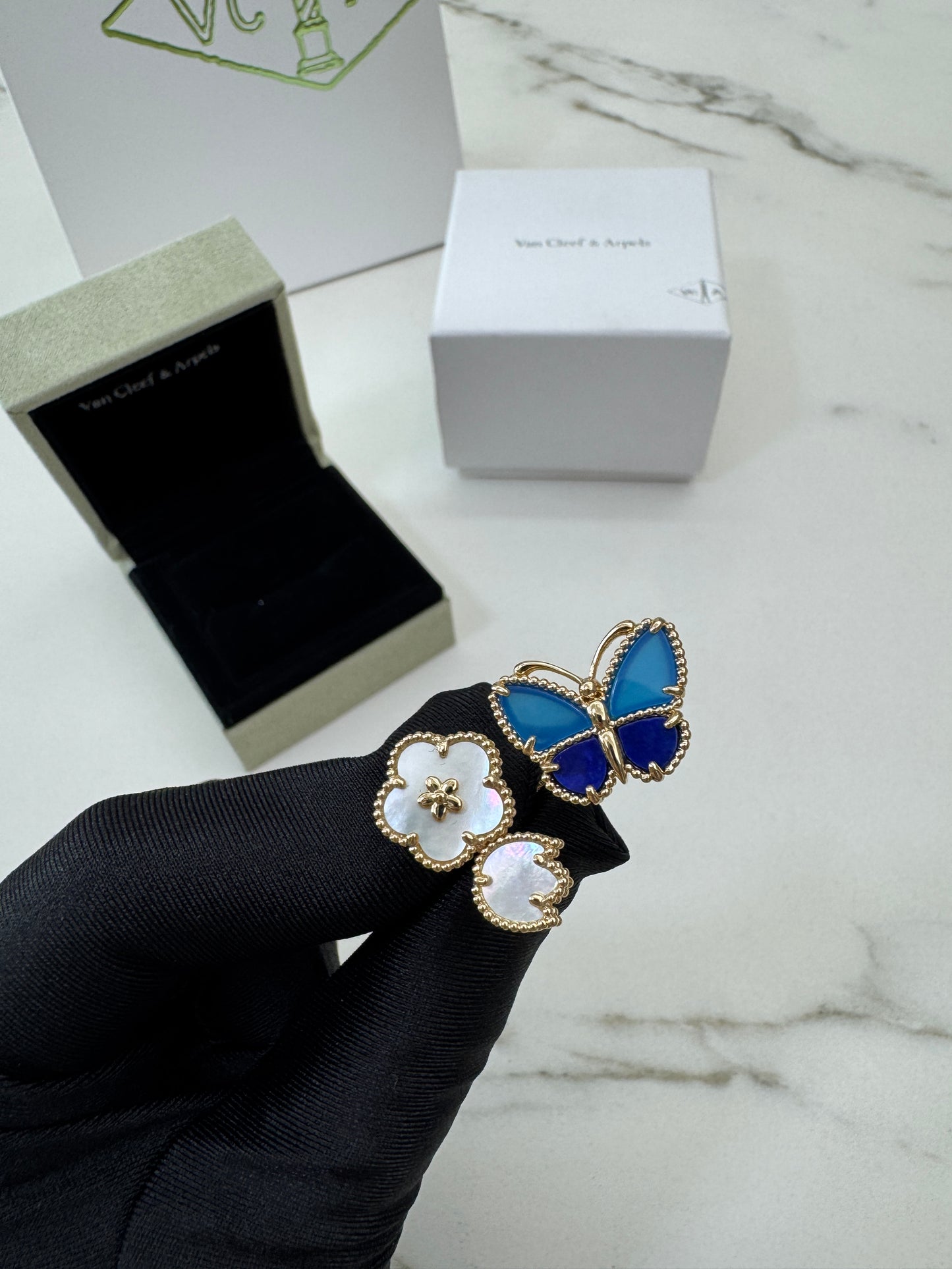 VCA Lucky Spring Ring 蝴蝶指間戒