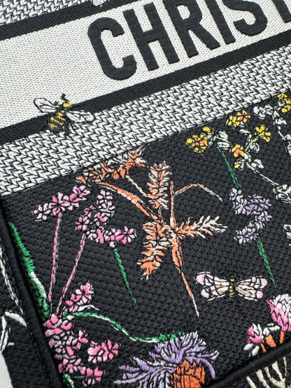DIOR Book Tote Herbarium Black Medium