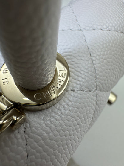 CHANEL Coco Handle Nano 白色
