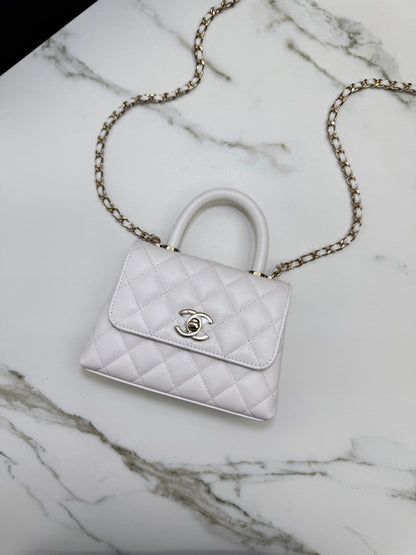 CHANEL Coco Handle Nano 白色