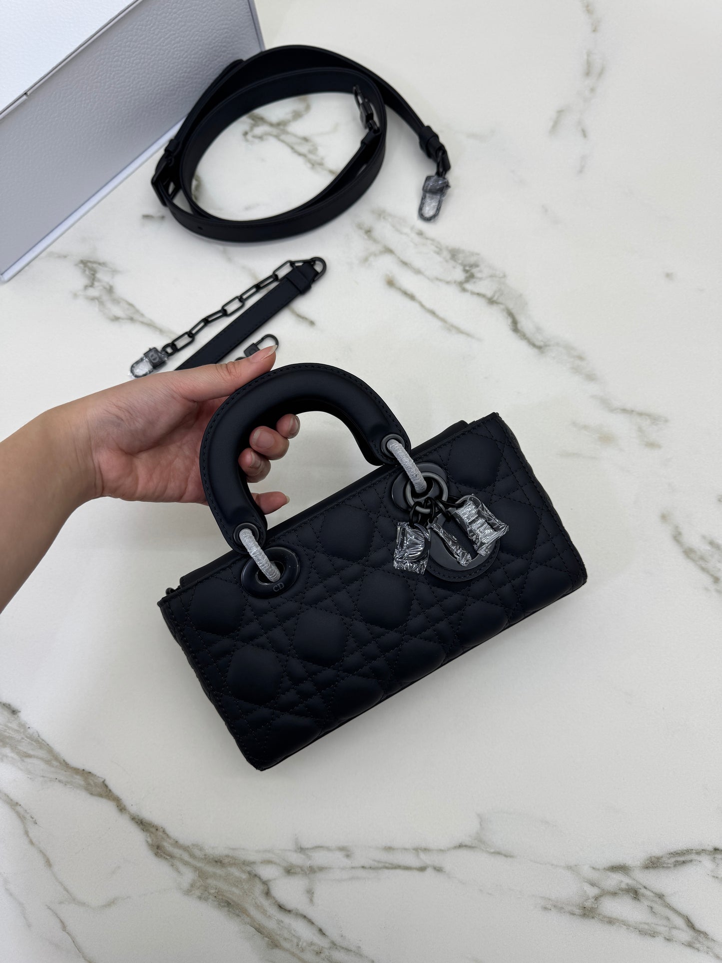 DIOR D-joy Small Matte Black
