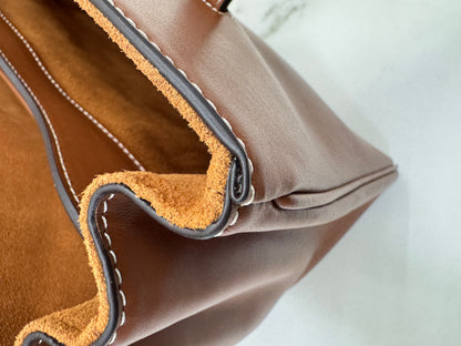 CELINE Soft 16 Medium 棕色