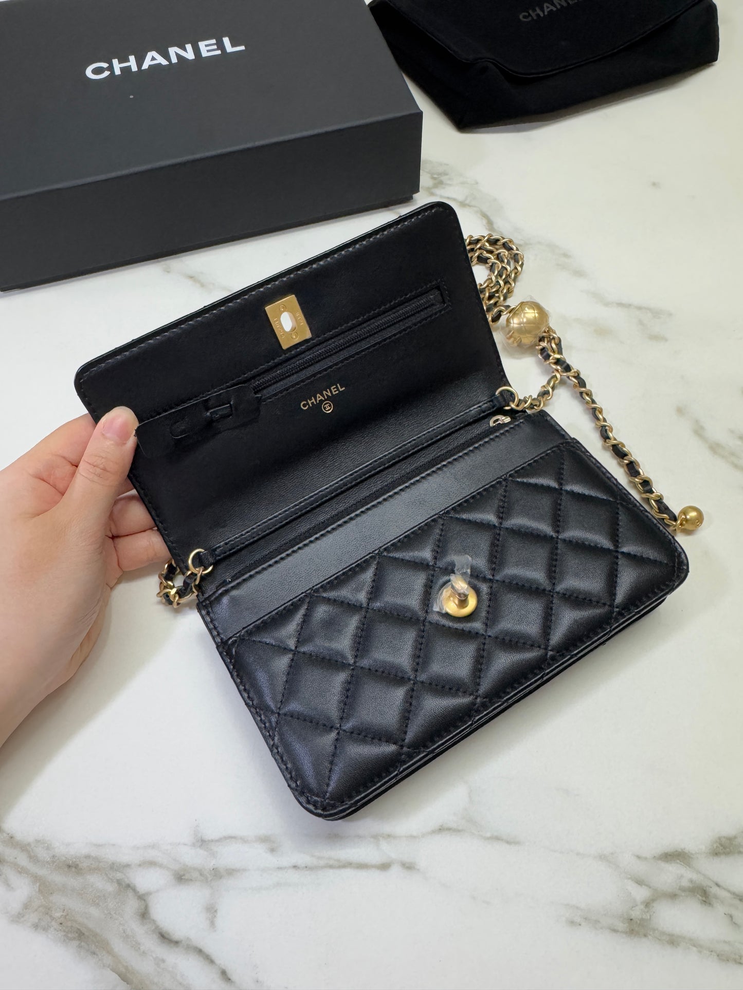 CHANEL 金球woc