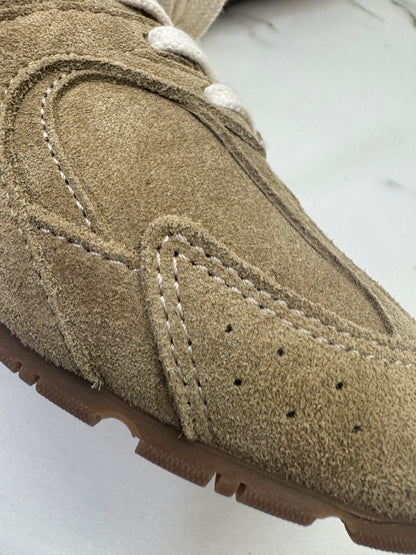 MIU MIU X NB 530 卡其淺棕色運動鞋