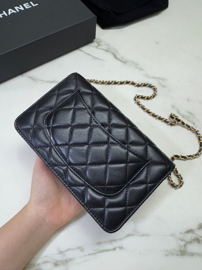 CHANEL 金球woc