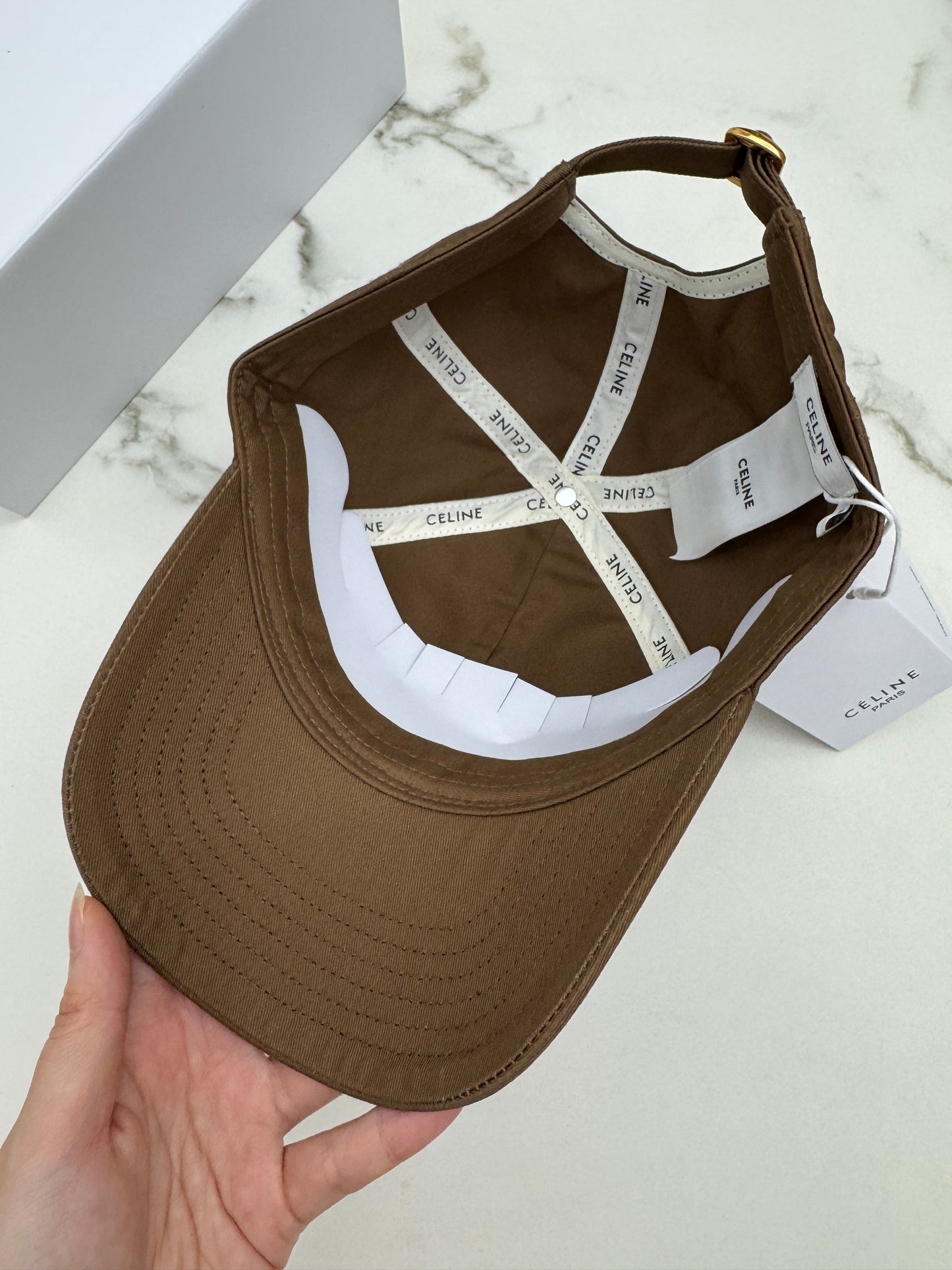 CELINE 棕色凱旋門鴨舌帽