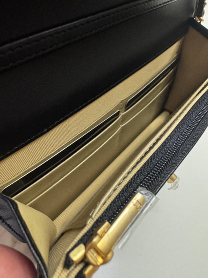 CHANEL woc 24A 琺瑯調節扣 羊皮 黑