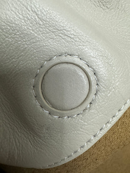 LOEWE Flamenco Purse 海鹽白 Medium Sea Salt
