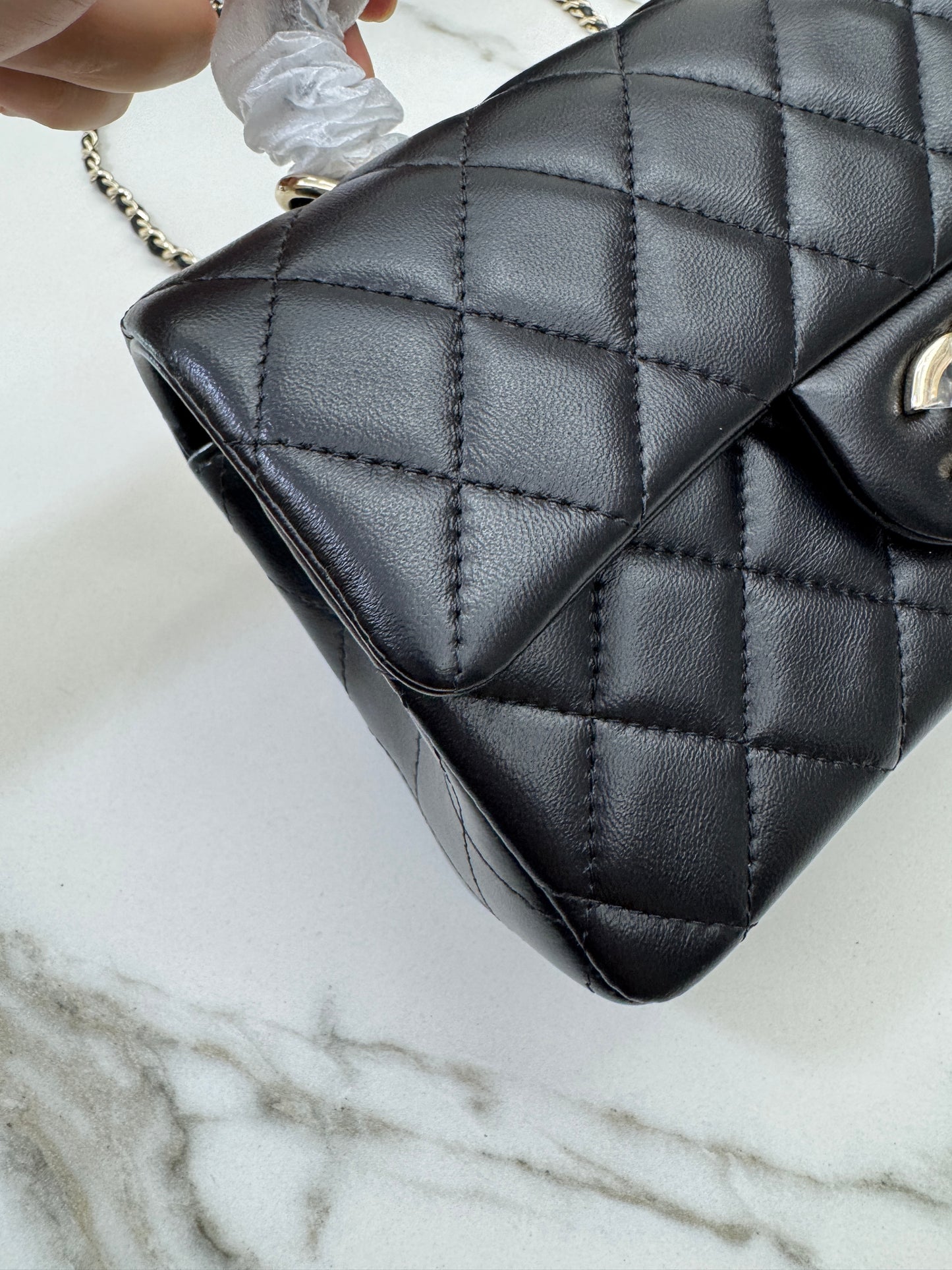 CHANEL Mini CF Handle 黑色羊皮淺金扣 Black Lambskin with GHE