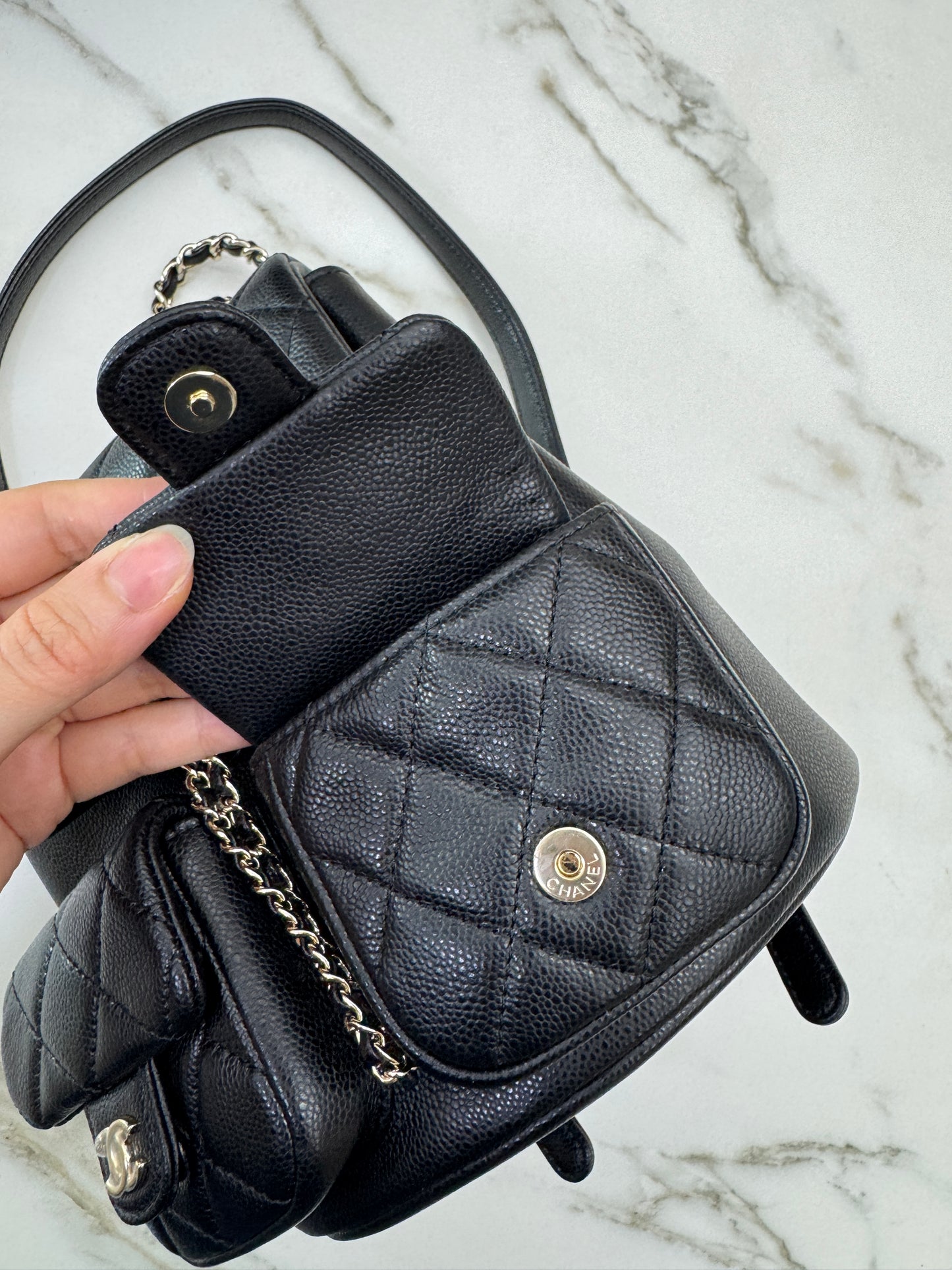 CHANEL 青蛙Duma 荔枝牛皮 Large