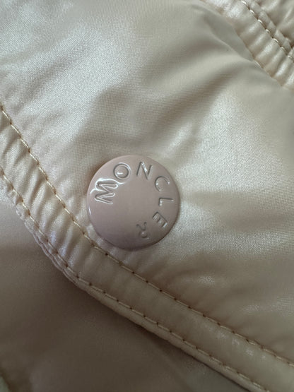 Moncler Maya 70 羽絨 光面淺粉紅色