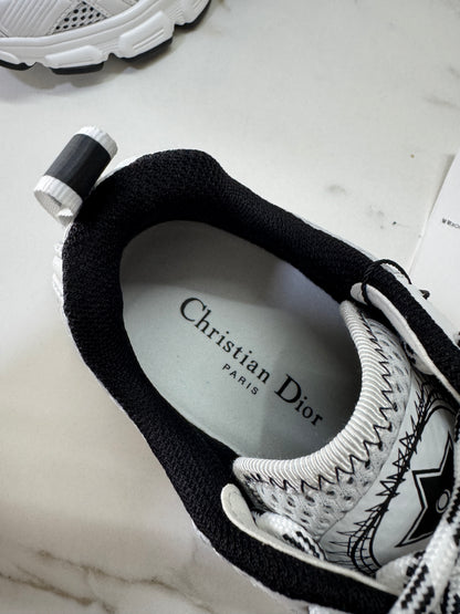 DIOR Chrono 白色