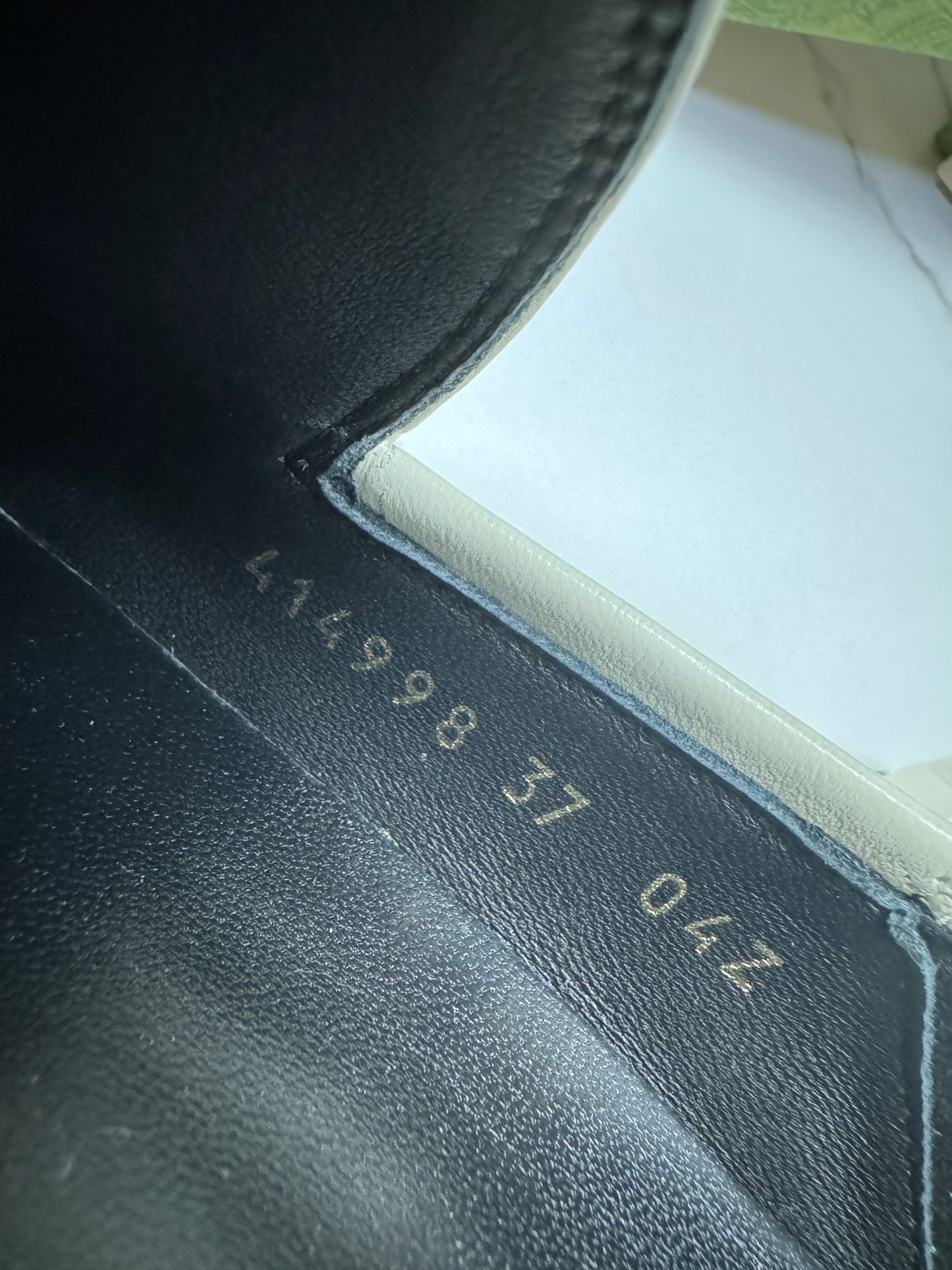 GUCCI Loafers 踩跟樂福鞋 奶白色