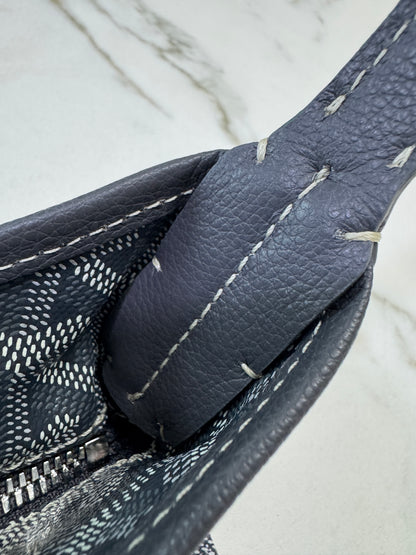 GOYARD 灰色Hobo 紅色小愛心