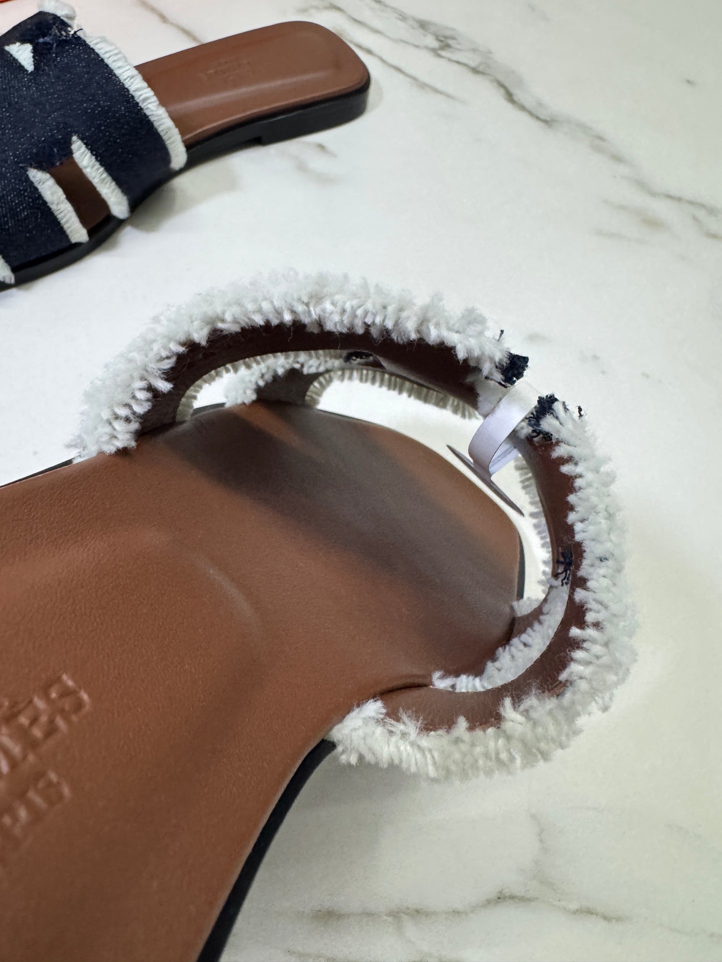 HERMES Oran 深藍牛仔拖鞋