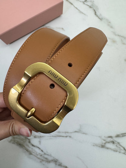 MIU MIU 皮帶 淺棕色金扣