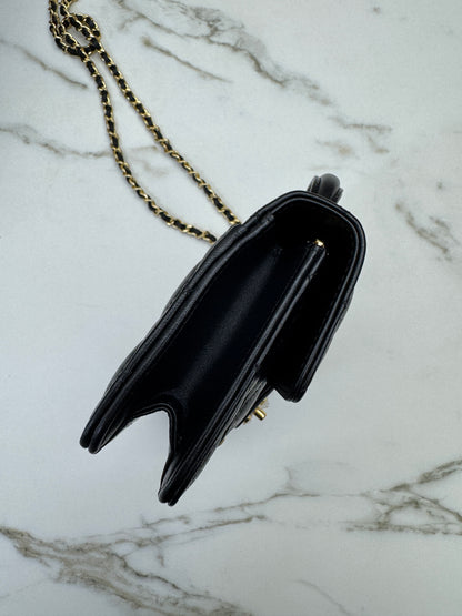 CHANEL 25B 手柄郵差 Wallet on Chain