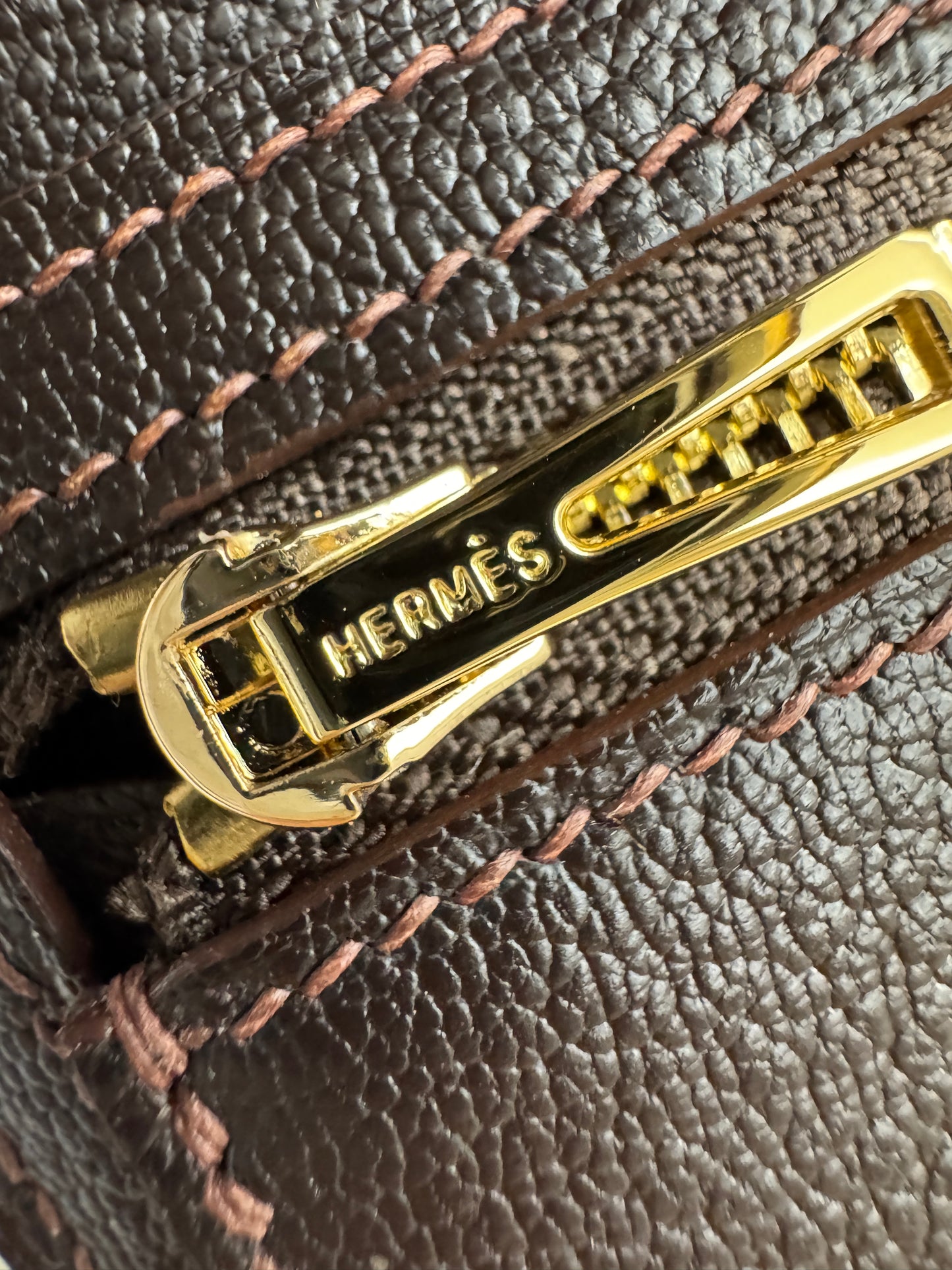 HERMES Bearn Wallet 亮面灣鱷 巧克力色 金扣 Porosus Crocodile Chocolate GHW
