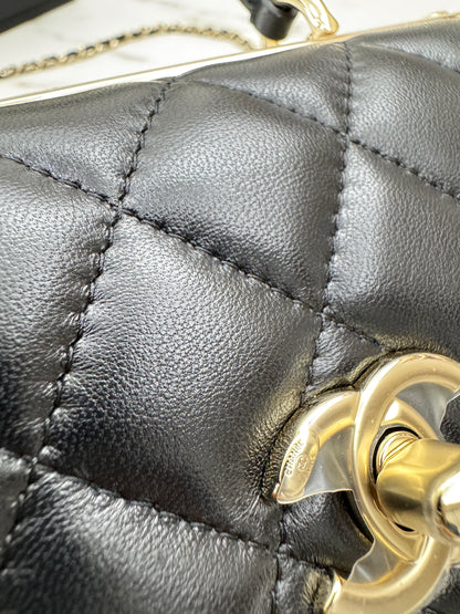 CHANEL Trendy CC 手柄woc wallet on chain