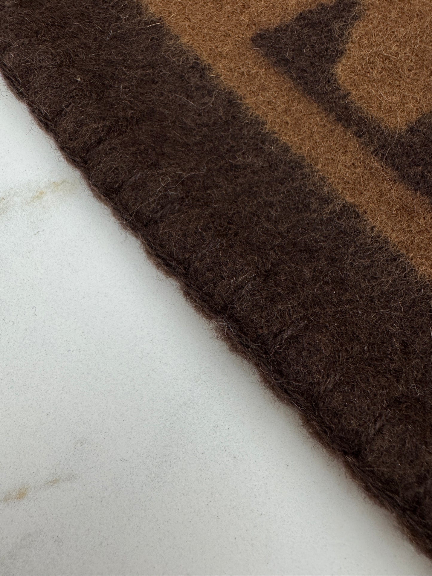 LV Sweet Dreams Scarf M77379 Marron