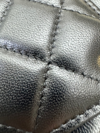 CHANEL 25B 手柄郵差 Wallet on Chain