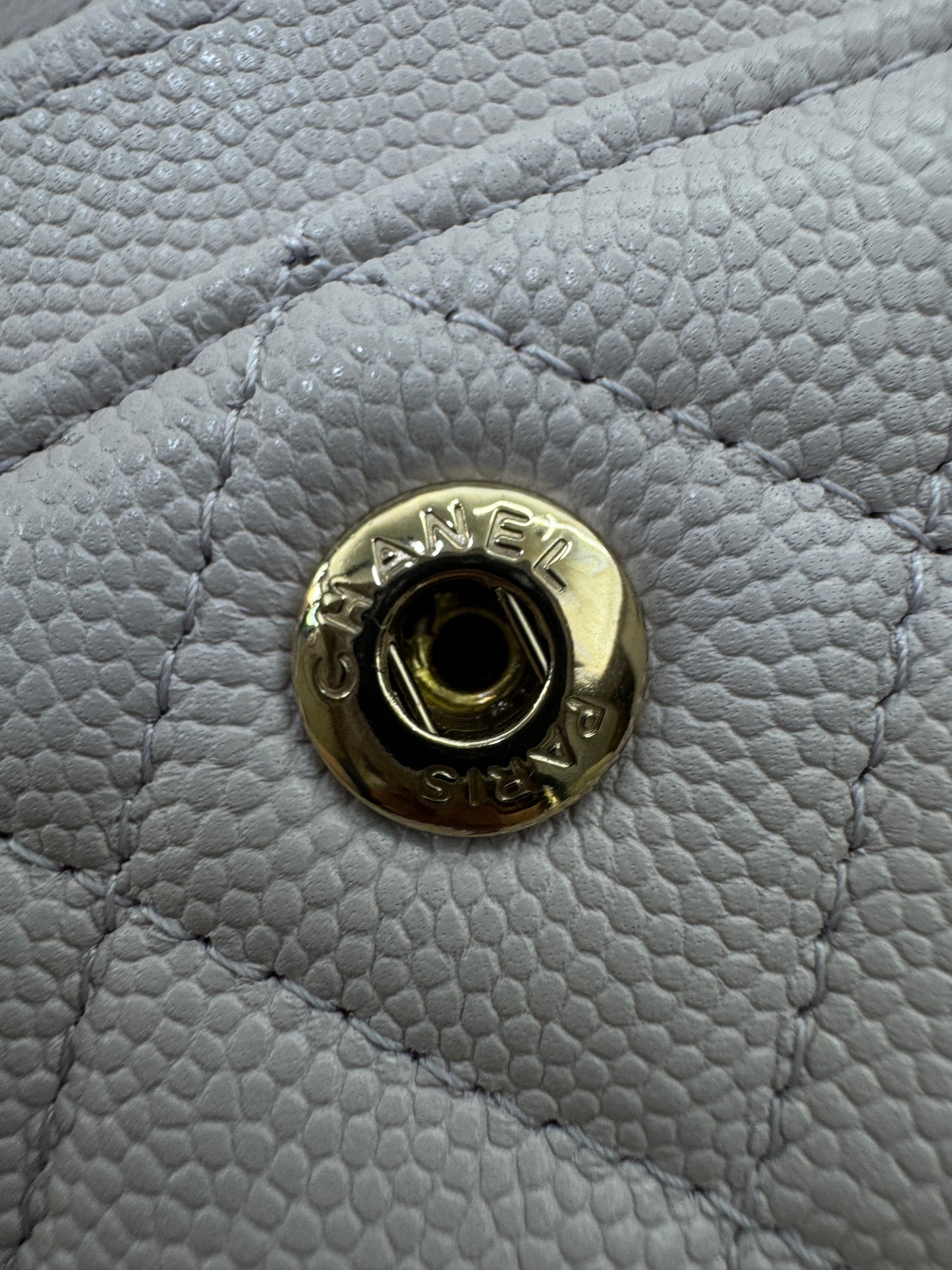 CHANEL 21S 淺粉紫 Classic Flap Small CF23 Liliac