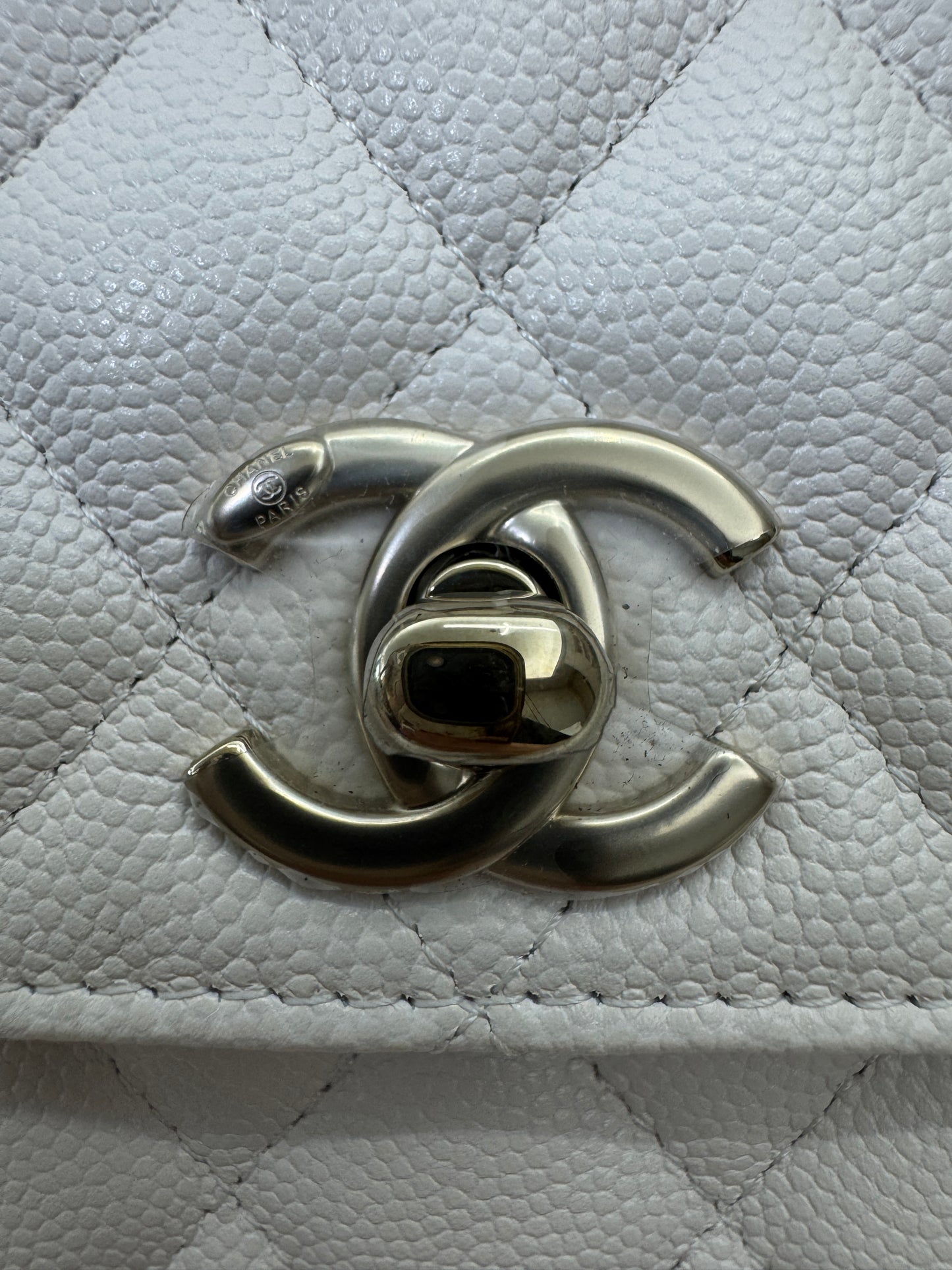 CHANEL Coco Handle Nano 白色