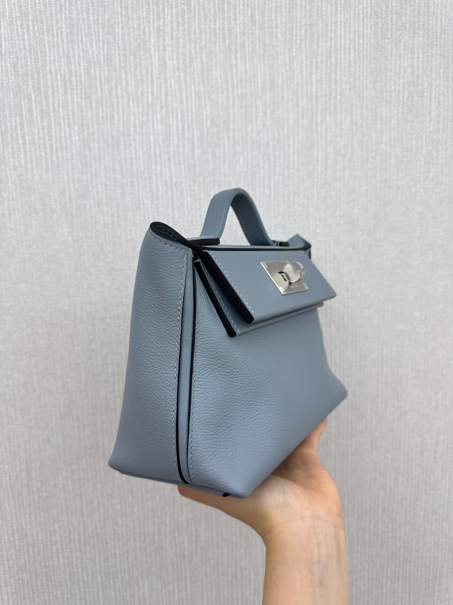 HERMES Mini 2424 亞麻藍銀扣 Evercolor Blue Lin PHW