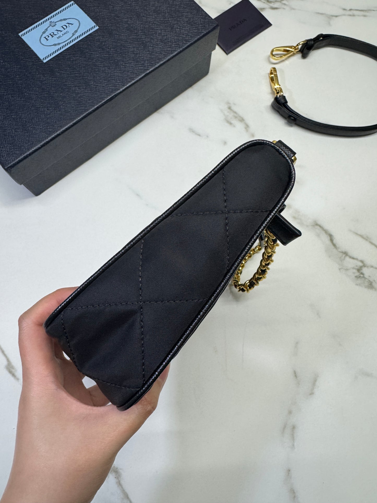 PRADA Re-Nylon 菱格紋Hobo