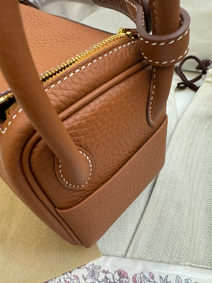HERMES Mini Lindy 金棕金扣 Gold TC GHD