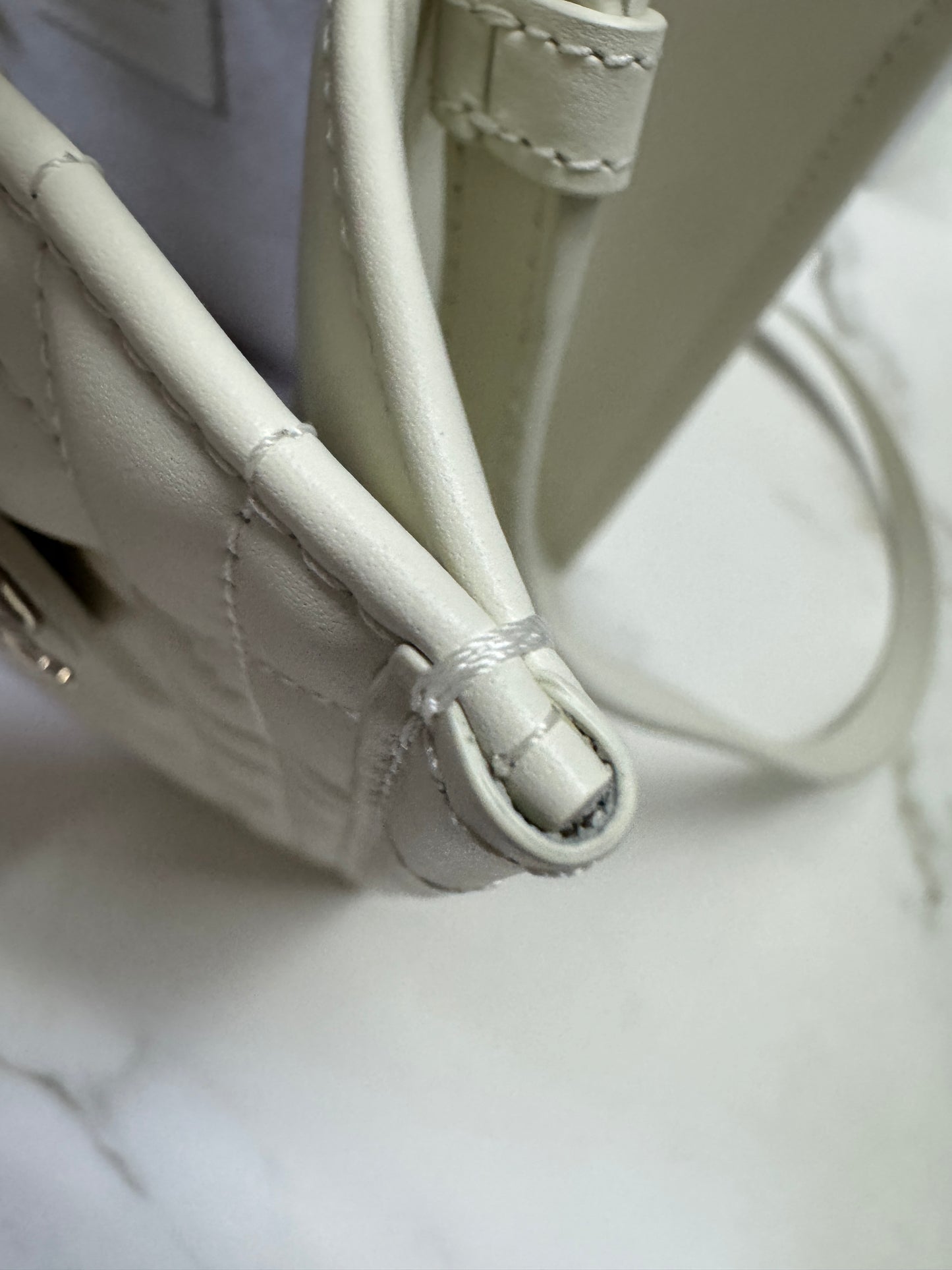 DIOR 全皮 Book Tote 奶白色小號