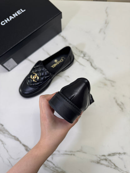 CHANEL 2025新版 書包扣樂福鞋