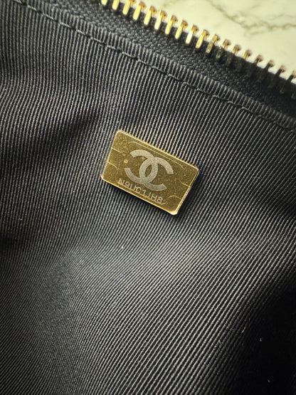 CHANEL 25S餃子腋下包 Hobo Bag