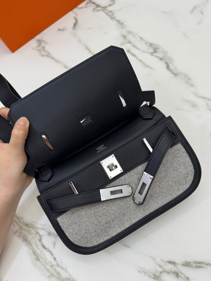 HERMES Mini Jypsiere 熊貓帆布 Swift/ Canvas