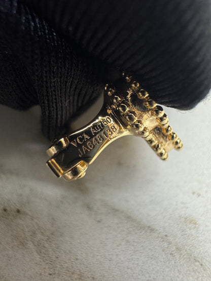 VCA Vintage Alhambra Earrings 白貝母金色