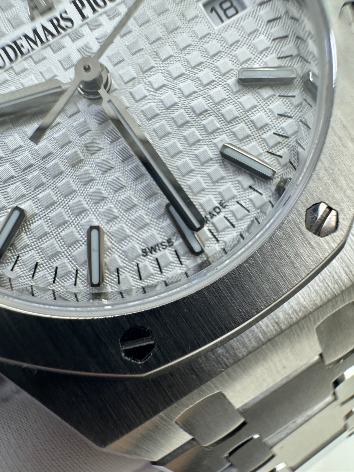 AP Royal Oak 白盤 34mm 77350ST