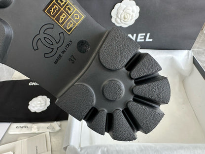 CHANEL 厚底切爾西 Chelsea Boots￼黑白拼色 22c