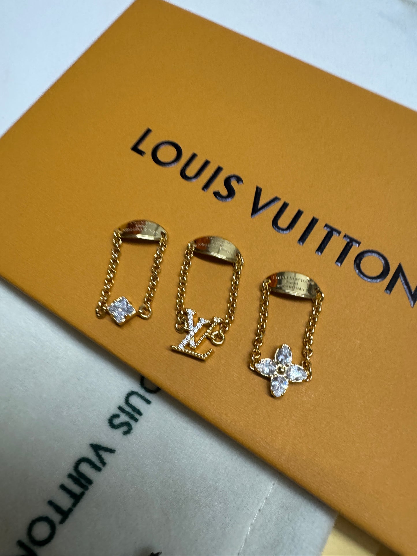 LV 三件套 金色水鑽戒指鏈