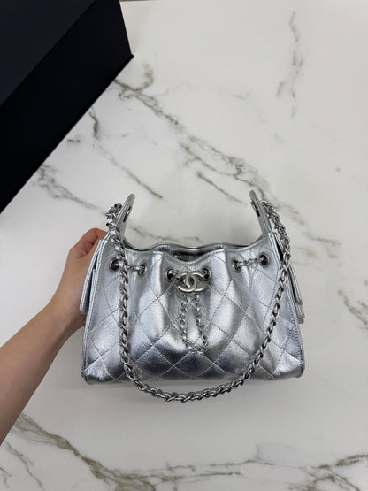 CHANEL Mini 25 Bag 銀色荔枝皮銀扣 Silver Caviar Calfskin PHW