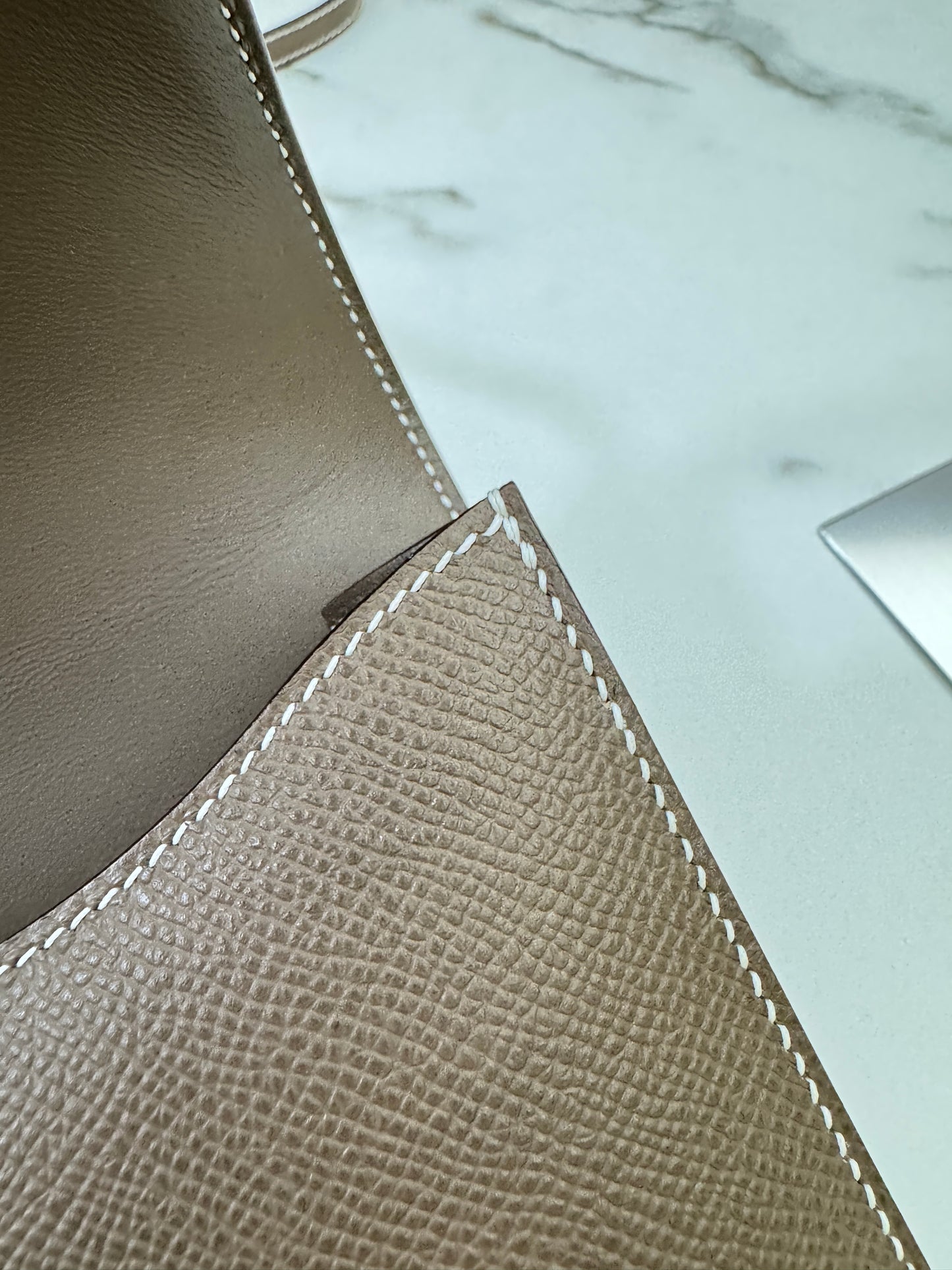 HERMES Constance Elan 大象灰銀扣 Epsom Etoupe PHW
