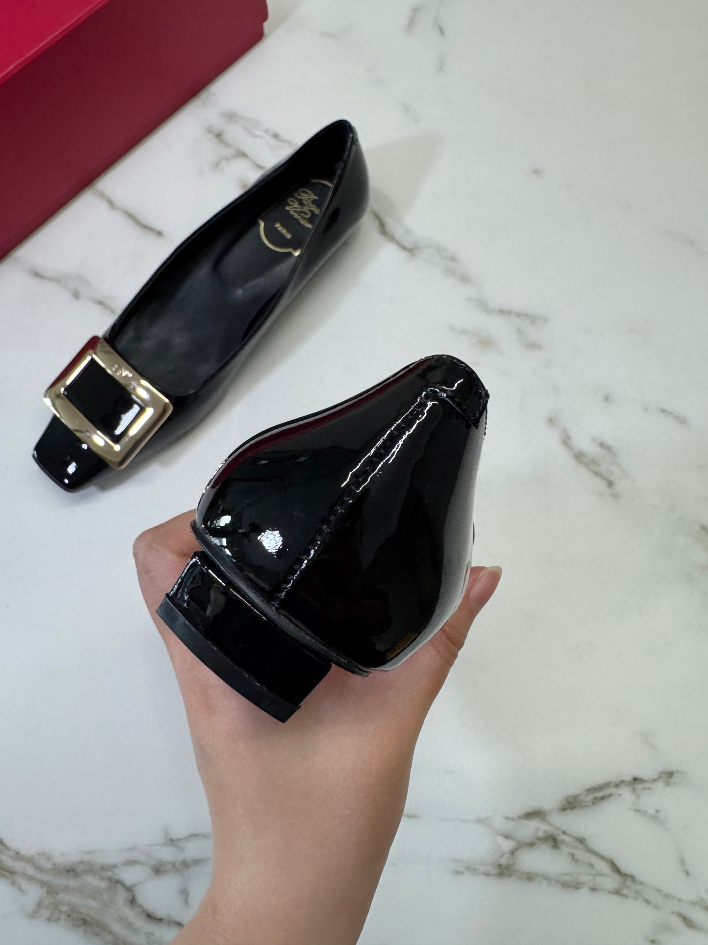 RV 喇叭跟 2.5cm 漆皮