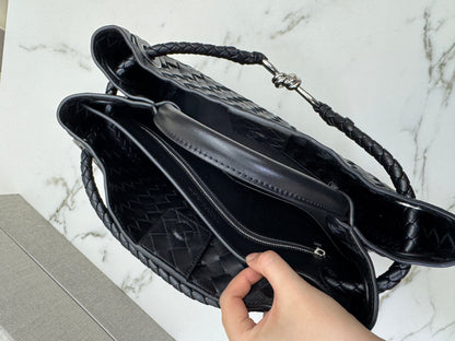 BV Andiamo Medium 黑銀