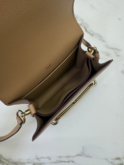 HERMES Roulis 19 奶茶色淺金扣 Chai Evercolor PBHW