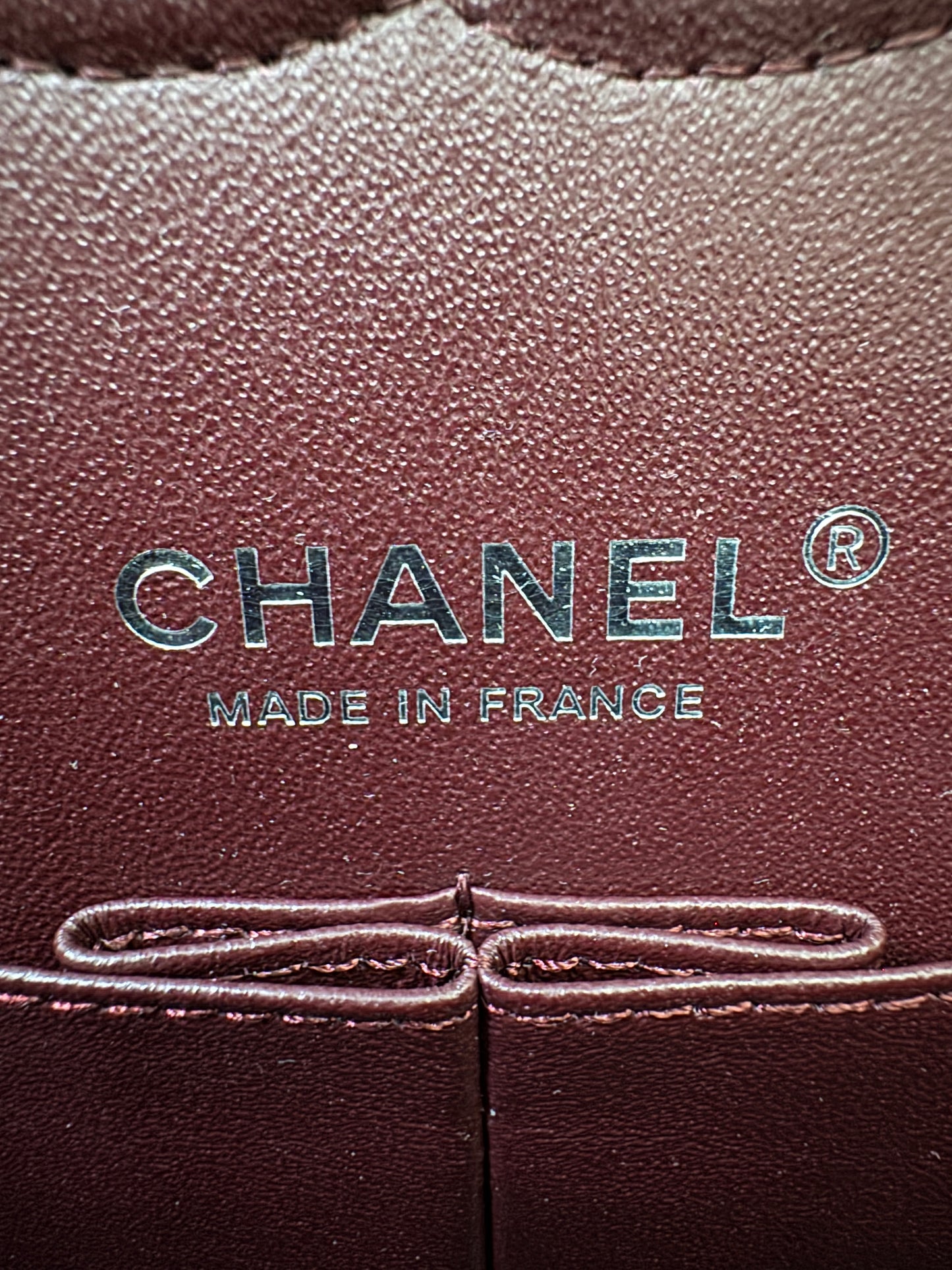 CHANEL CF25 Medium 黑銀牛