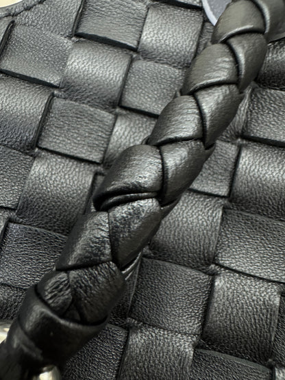 BV Andiamo Medium 黑銀