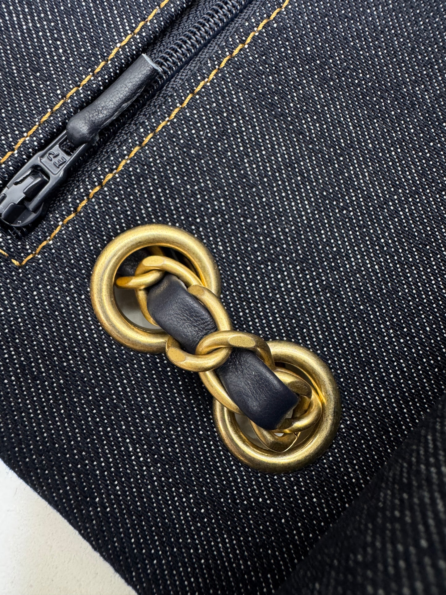 CHANEL 26P深藍牛仔 CF25 Medium