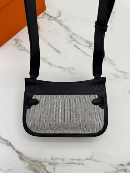 HERMES Mini Jypsiere 熊貓帆布 Swift/ Canvas