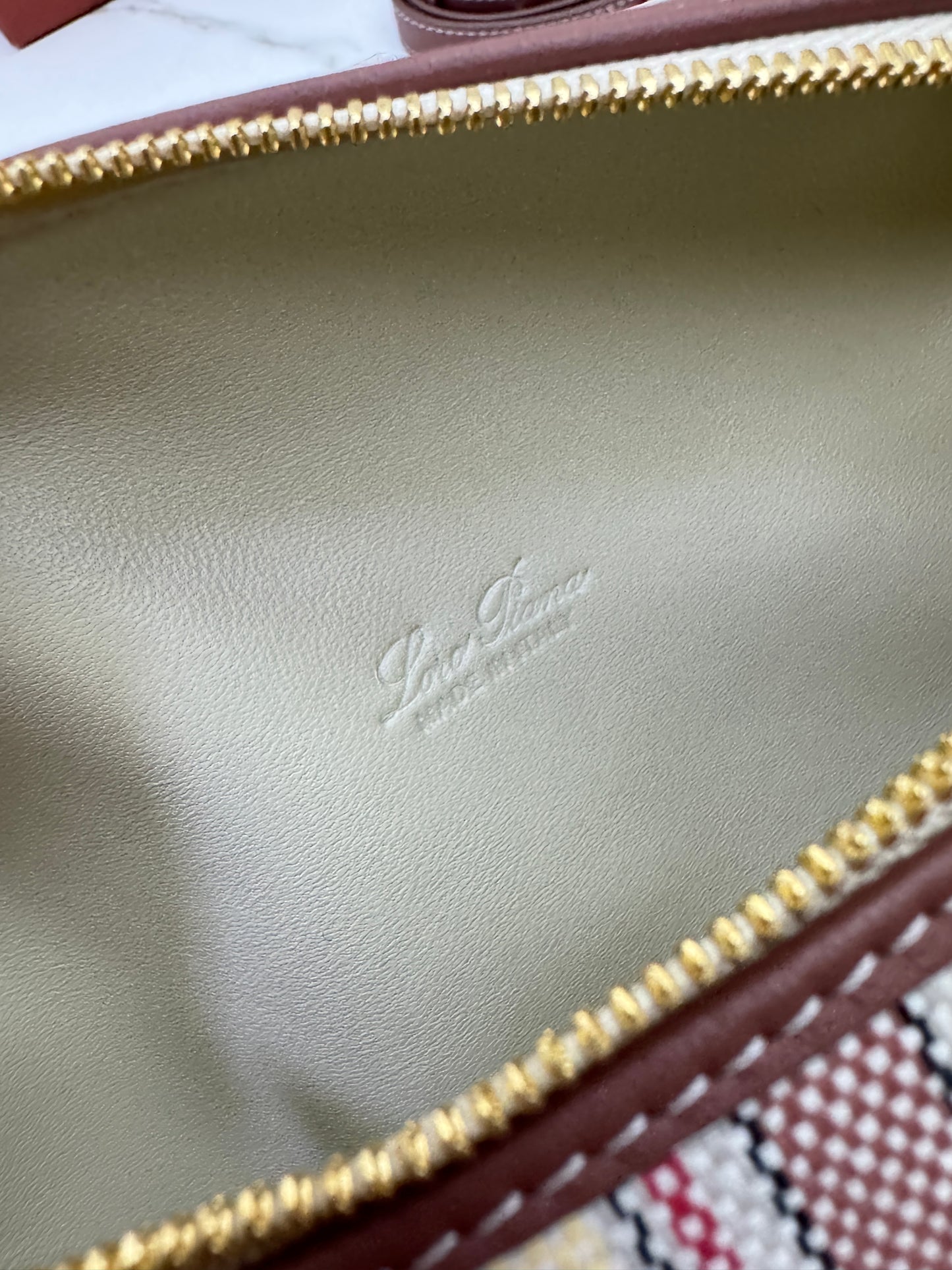 LORO PIANA Extra Pocket 19 帆布