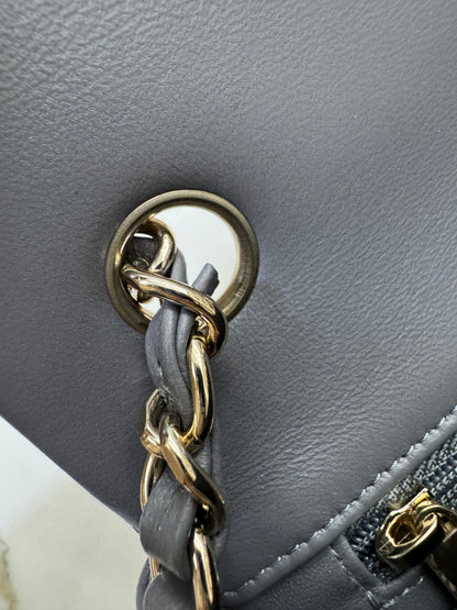 CHANEL Mini CF 深灰色羊皮淺金扣
